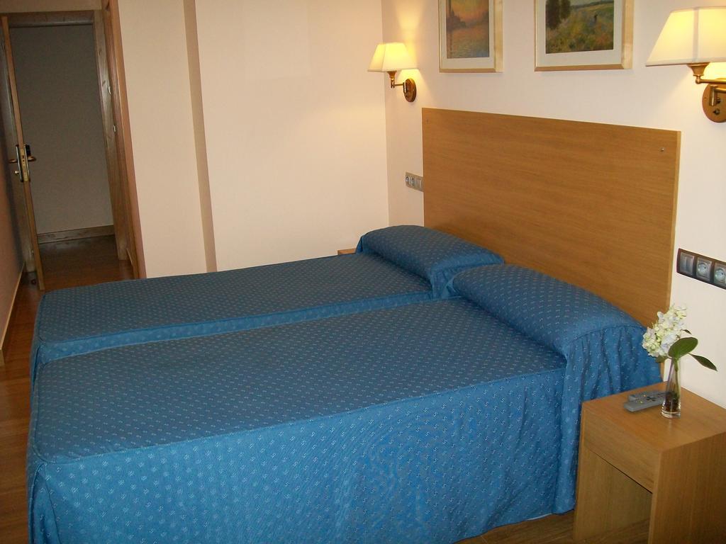 Hotel Sol De La Blanca Cudillero Buitenkant foto